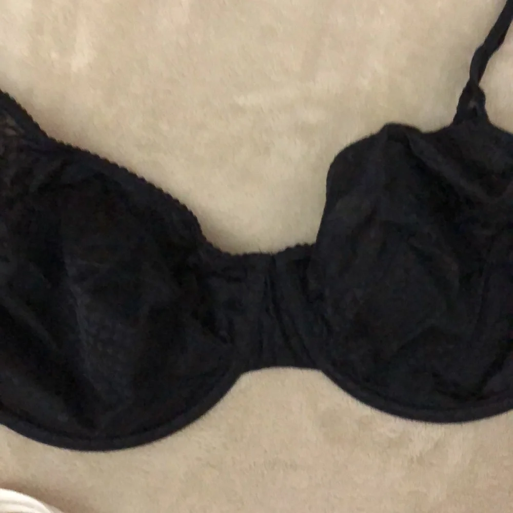 M&S Underwired 2 pack bra - Picture 4 of 7
